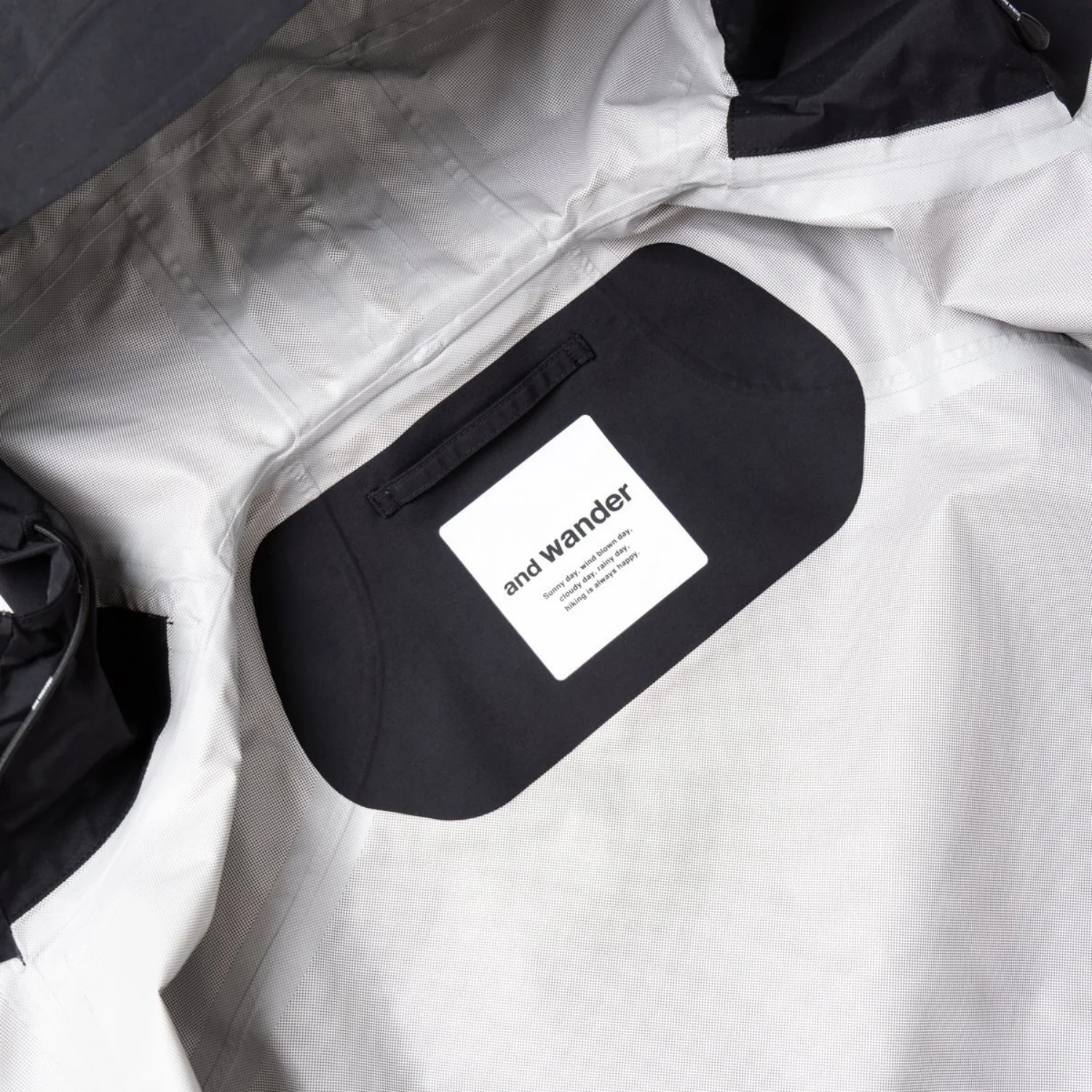 2.5L Hiker Rain Jacket - Black - Image 4