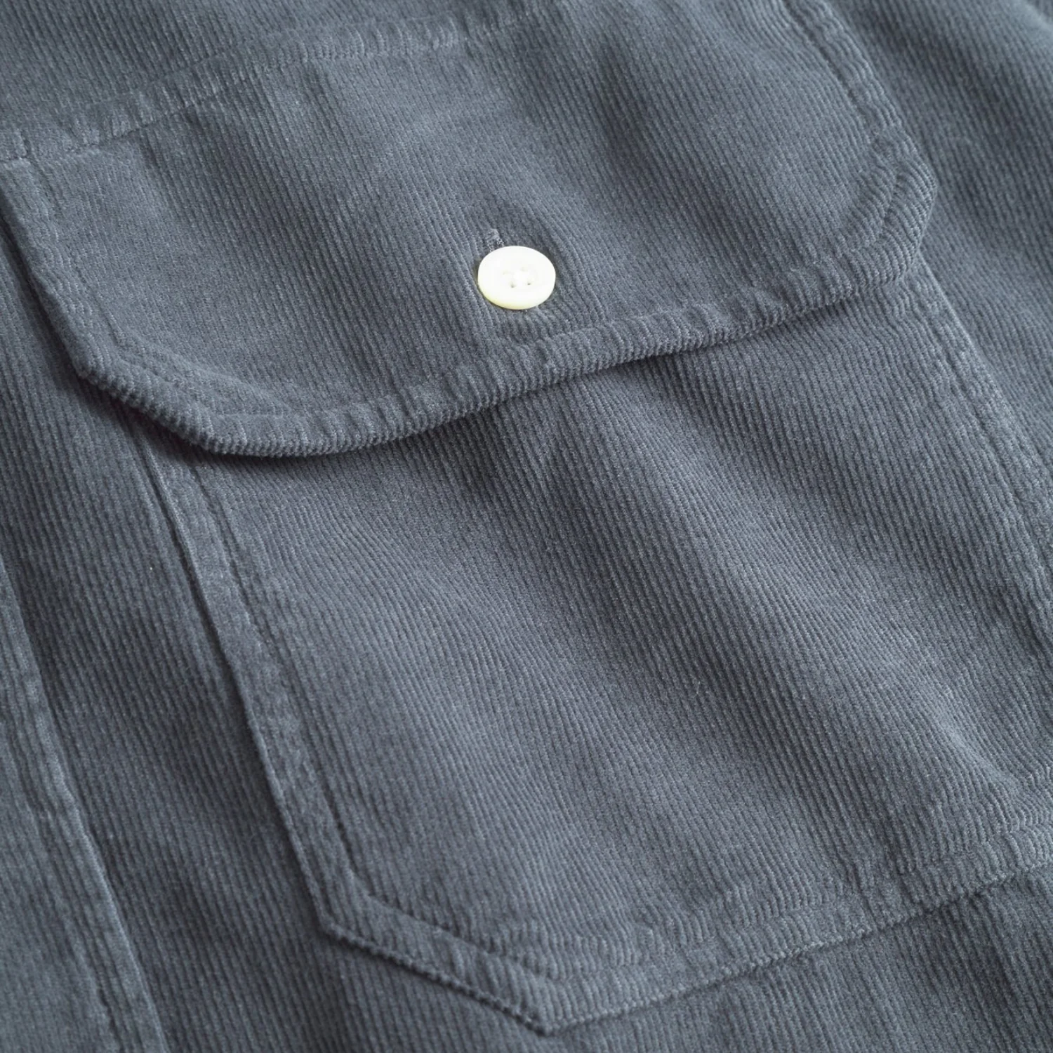 Algot Relaxed Micro Cord Shirt - Graphite - Image 4
