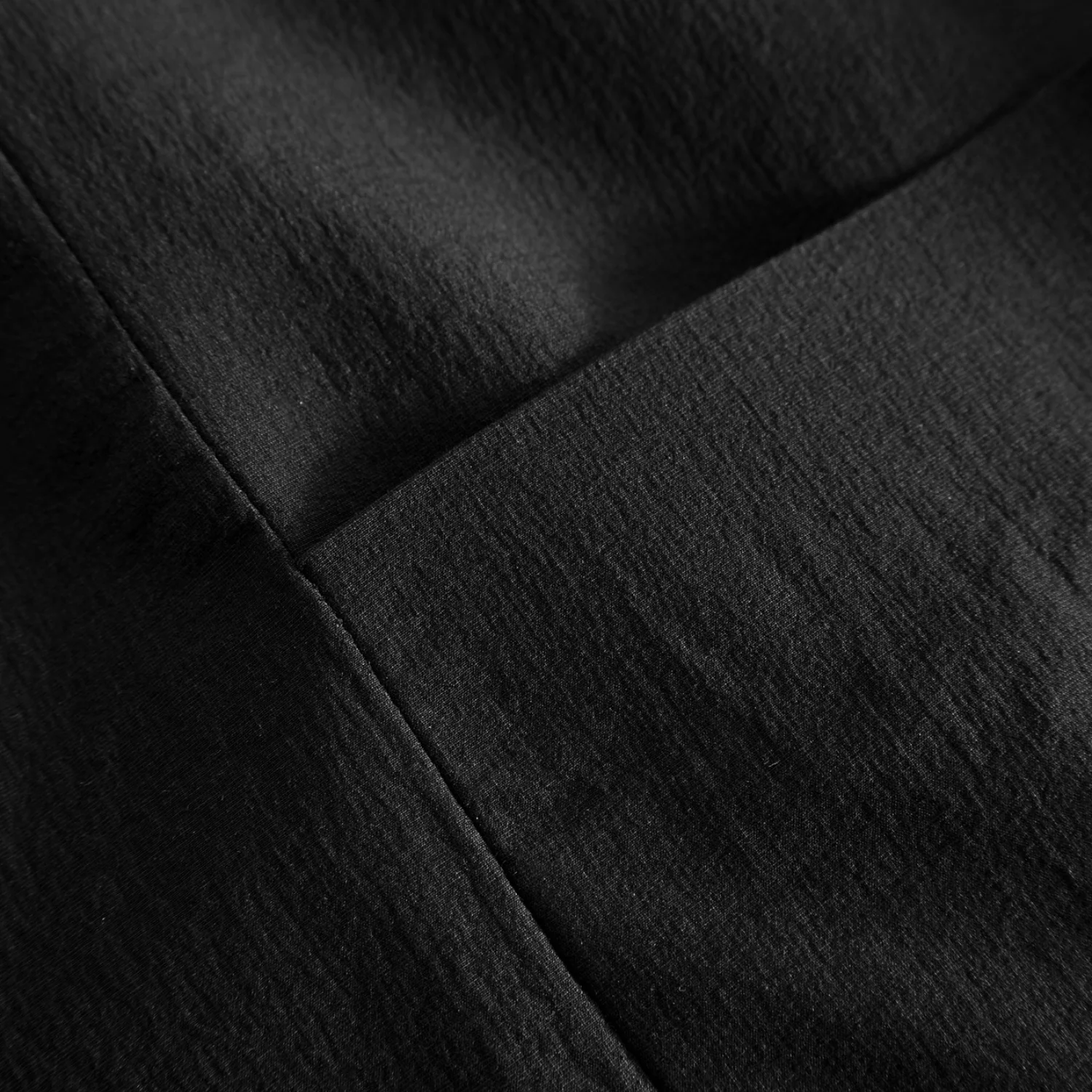 Emil Travel Light - Black - Image 4