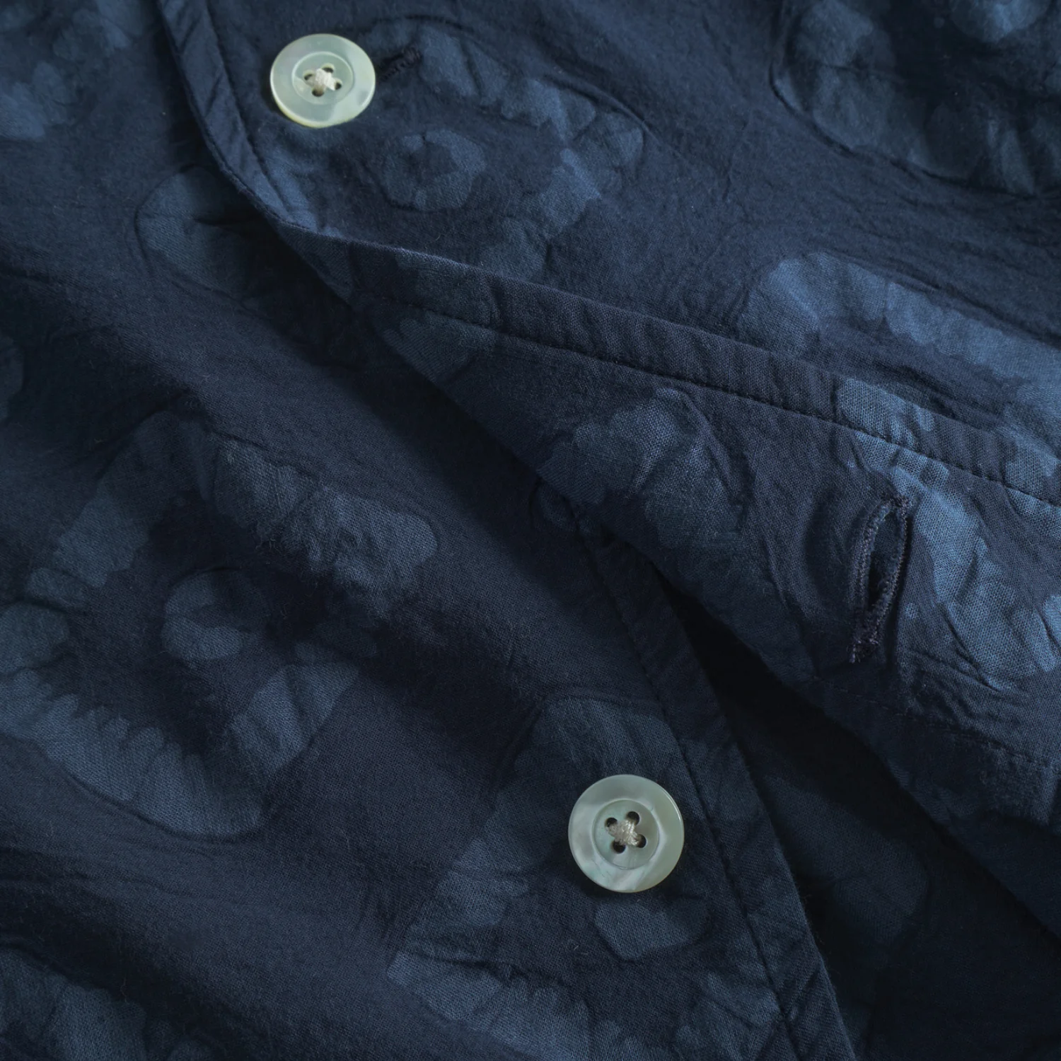 Mads Batik SS Shirt - Dark Navy - Image 4