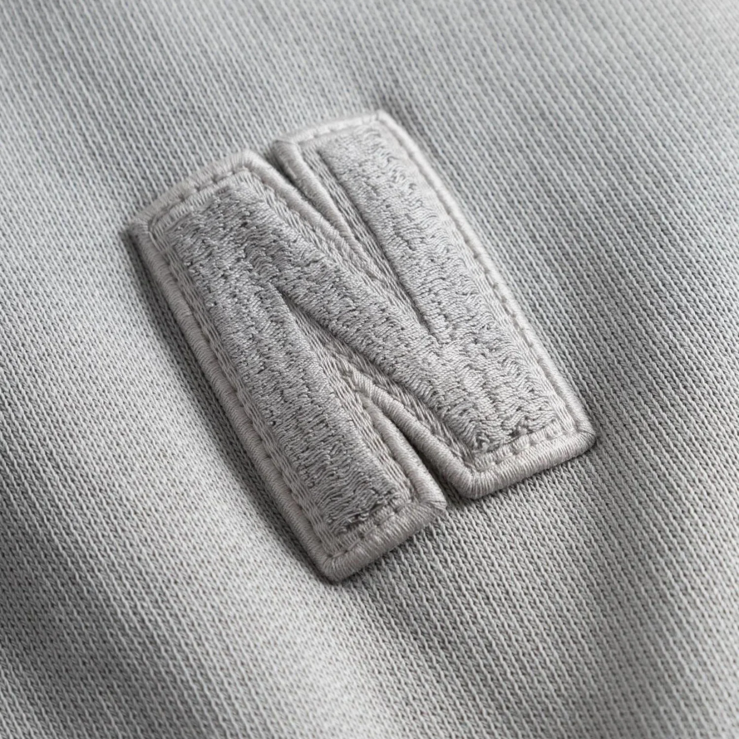 Marten Relaxed Organic Raglan N Patch Hoodie - Weather Grey - Image 5