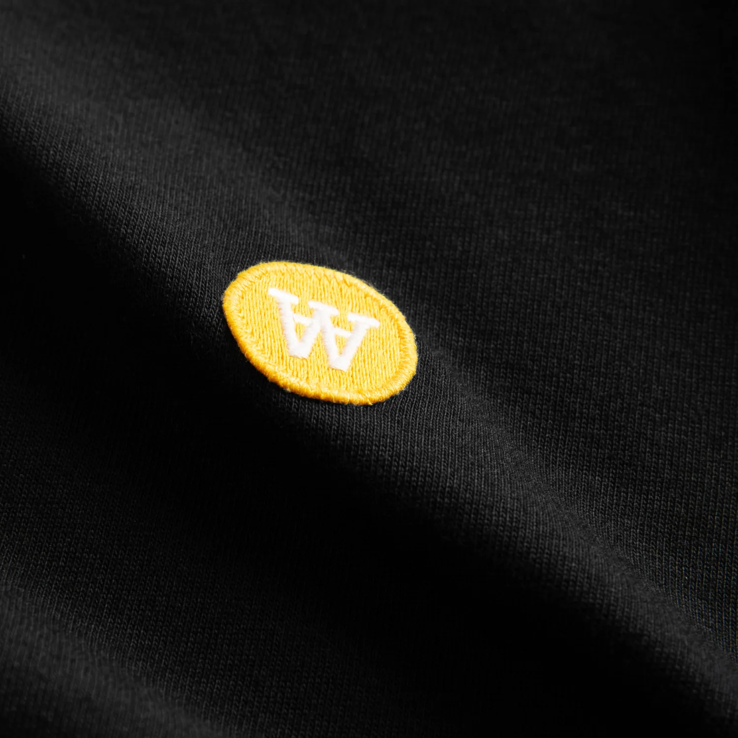 Mel Long Sleeve GOTS Yellow/White logo- Black - Image 3