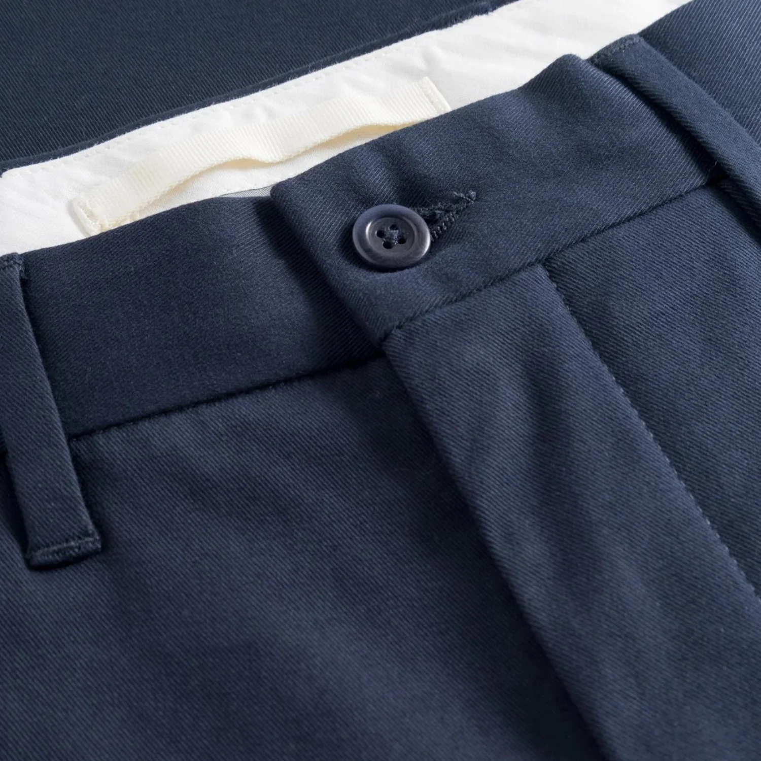 Norse Standard Chino - Dark Navy - Image 4