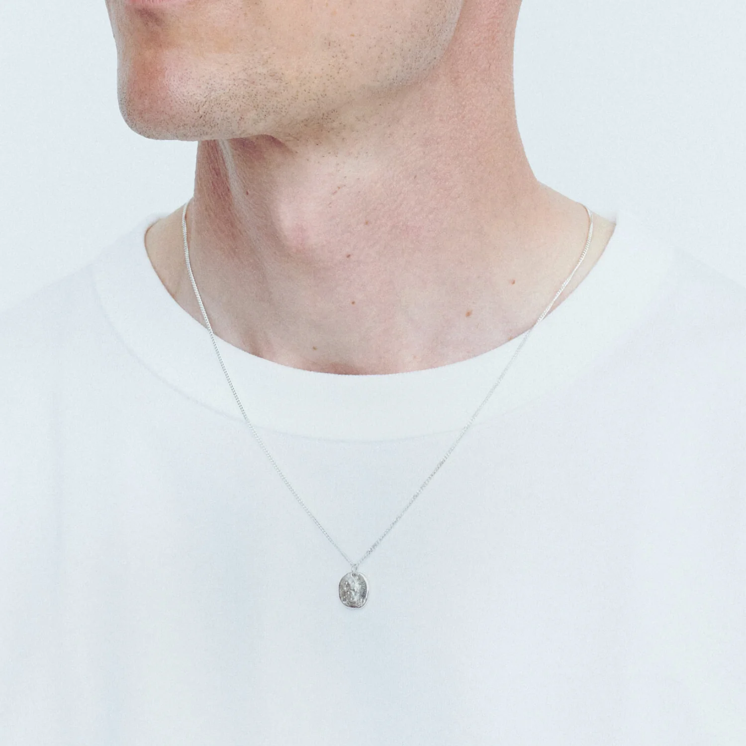Pendanto Necklace - Silver - Image 2
