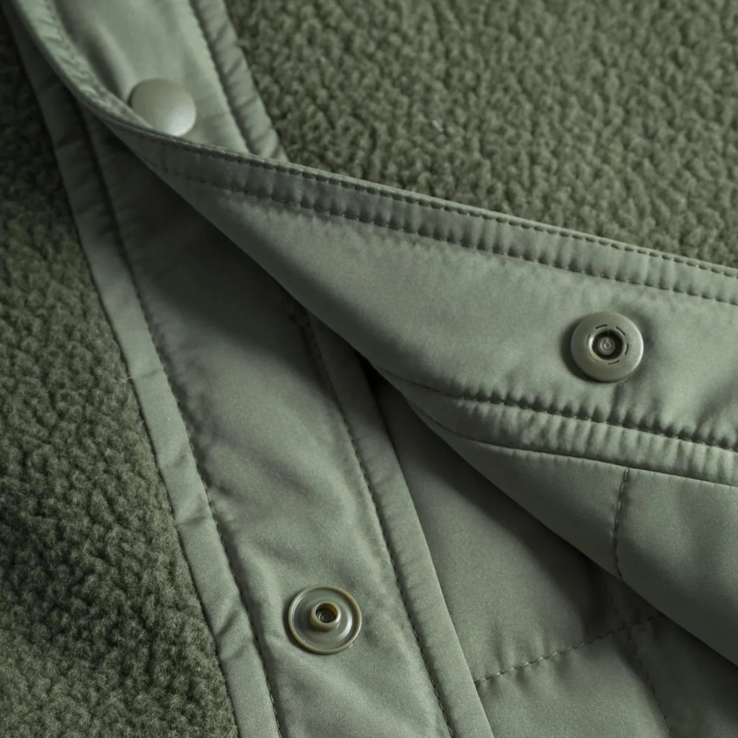 Ulrik Reversible Fleece Overshirt - Ivy Green - Image 5